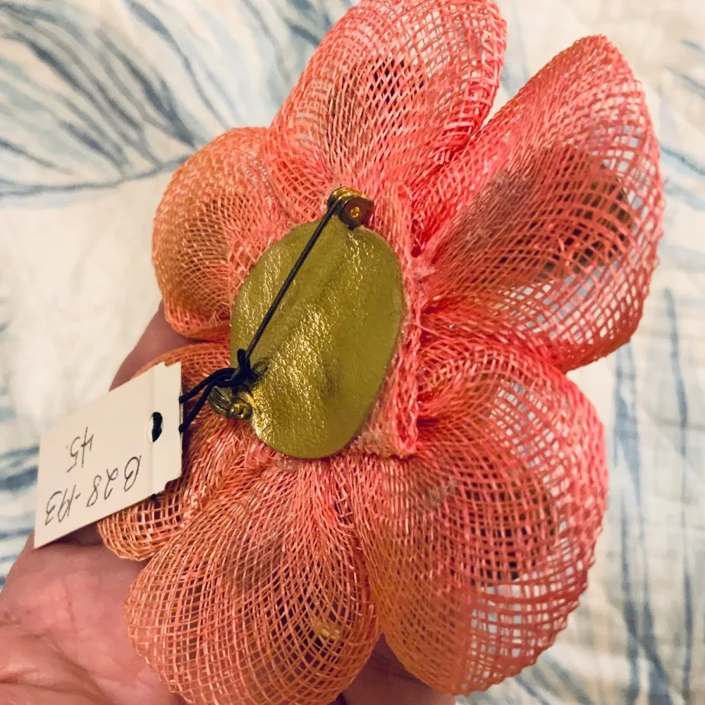 Cara New York Brooch VINTAGE JEWELED FLOWER STONE DESIGN NWT